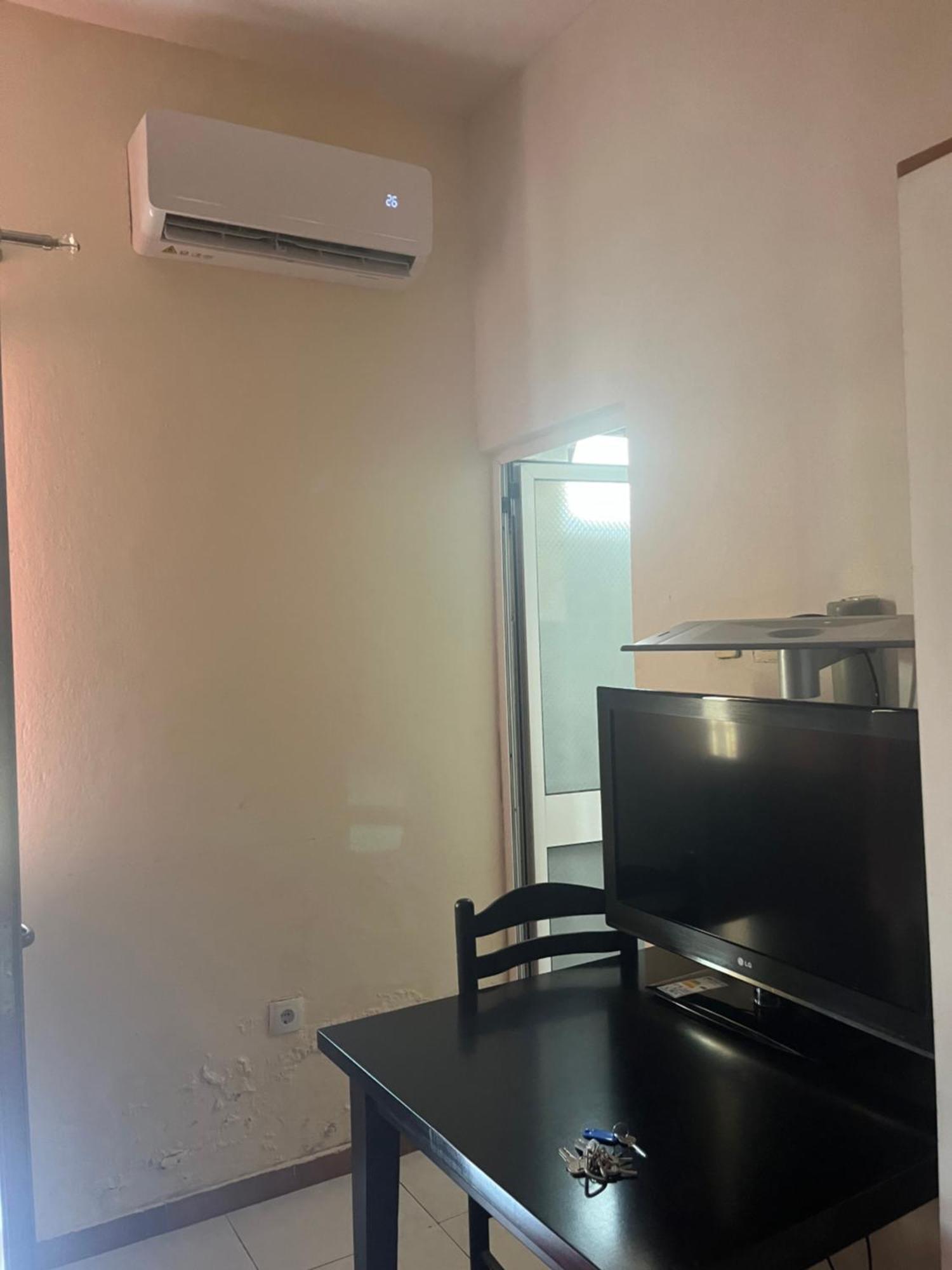 Hotel Luli City Center Durres Ngoại thất bức ảnh